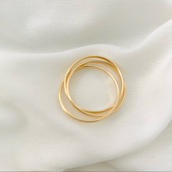 Trinity Ring - Picture 4 of 11